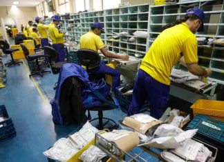Correios Apresentam Conjunto de Medidas para Reduzir Gastos e Restaurar Equilíbrio Financeiro Correios Apresentam Conjunto de Medidas para Reduzir Gastos e Restaurar Equilíbrio Financeiro
