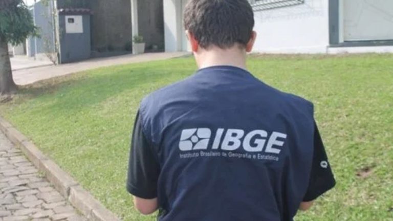 Funcionário do IBGE é atacado ao ser confundido com golpista em Patos de Minas