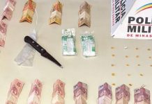 Homem é detido com drogas e faca com vestígios de crack em Patrocínio durante operação do Tático Móvel Homem é detido com drogas e faca com vestígios de crack em Patrocínio durante operação do Tático Móvel