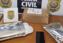 Monte Carmelo: Mulher é Detida pela Polícia Civil ao Receber Drogas Através de Empresa de Transporte Monte Carmelo Mulher é Detida pela Polícia Civil ao Receber Drogas Através de Empresa de Transporte