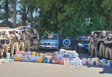 Operação integrada resulta na apreensão de R$ 309 mil em contrabando e na prisão de três pessoas em Uberlândia Operação integrada resulta na apreensão de R$ 309 mil em contrabando e na prisão de três pessoas em Uberlândia