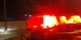 Patos de Minas: Mulher é detida por ameaçar matar a filha e o neto no bairro Lagoinha Patos de Minas Mulher é detida por ameaçar matar a filha e o neto no bairro Lagoinha