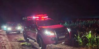 Piloto de paramotor cai em área rural entre Uberlândia e Uberaba e é socorrido às pressas Piloto de paramotor cai em área rural entre Uberlândia e Uberaba e é socorrido às pressas