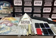 Polícia Militar de Coromandel detém dois suspeitos por tráfico de drogas e porte ilegal de arma de fogo Polícia Militar de Coromandel detém dois suspeitos por tráfico de drogas e porte ilegal de arma de fogo.
