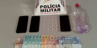 Polícia Militar detém dois homens e apreende adolescente por tráfico de drogas em Ituiutaba. Polícia Militar detém dois homens e apreende adolescente por tráfico de drogas em Ituiutaba.