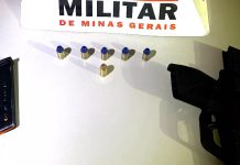 Suspeito é detido com arma de fogo em bar no Setor Norte, em Ituiutaba, pela Polícia Militar Suspeito é detido com arma de fogo em bar no Setor Norte, em Ituiutaba, pela Polícia Militar