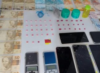 Trio é detido em Santa Vitória com LSD, ecstasy e maconha durante operação policial Trio é detido em Santa Vitória com LSD, ecstasy e maconha durante operação policial