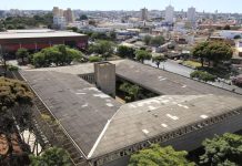 Uberlândia atinge a marca de 700 mil habitantes e confirma seu status como a 2ª maior cidade de MG Uberlândia atinge a marca de 700 mil habitantes e confirma seu status como a 2ª maior cidade de MG
