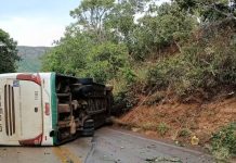 Acidente com Ônibus Causa Interdição Total da MG-188 em Vazante Acidente com Ônibus Causa Interdição Total da MG-188 em Vazante