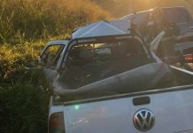 Acidente fatal na BR-365: Colisão entre caminhonete e picape deixa dois mortos Acidente fatal na BR-365 Colisão entre caminhonete e picape deixa dois mortos