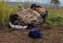 Acidente na BR-365 Resulta em Morte Após Ultrapassagem Perigosa entre Carro e Carreta Acidente na BR-365 Resulta em Morte Após Ultrapassagem Perigosa entre Carro e Carreta