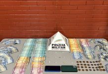 Casal Detido por Tráfico de Drogas Durante Operação Policial no Bairro Jerônimo Mendonça, em Ituiutaba Casal Detido por Tráfico de Drogas Durante Operação Policial no Bairro Jerônimo Mendonça, em Ituiutaba