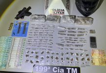 Homem é apreendido com pistola, maconha e haxixe durante operação da PM no bairro Dom Almir, em Uberlândia Homem é apreendido com pistola, maconha e haxixe durante operação da PM no bairro Dom Almir, em Uberlândia