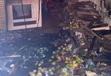 Incêndio em Depósito Aterrorizou Moradores de Araguari Durante a Madrugada Incêndio em Depósito Aterrorizou Moradores de Araguari Durante a Madrugada
