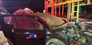 Acidente na BR-365: Carro colide com carreta cegonheira e deixa vigilantes feridos em Uberlândia Acidente na BR-365: Carro colide com carreta cegonheira e deixa vigilantes feridos em Uberlândia