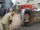 Acidente no bairro Umuarama: idoso sofre ferimentos após tombamento de carro em Uberlândia Acidente no bairro Umuarama: idoso sofre ferimentos após tombamento de carro em Uberlândia