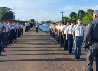 Consulta do Governo de Minas a Escolas de Uberlândia e Região sobre Modelo Cívico-Militar Consulta do Governo de Minas a Escolas de Uberlândia e Região sobre Modelo Cívico-Militar