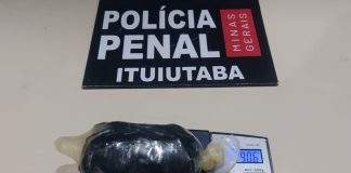 Drogas escondidas em partes íntimas levam mulher a ser presa em presídio de Ituiutaba Drogas escondidas em partes íntimas levam mulher a ser presa em presídio de Ituiutaba