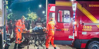 Idoso é ferido em colisão entre motocicletas no Setor Sul, em Ituiutaba Idoso é ferido em colisão entre motocicletas no Setor Sul, em Ituiutaba