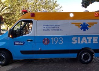 Menina de 12 anos é hospitalizada por intoxicação alcoólica após sair de casa escondida em Uberlândia Menina de 12 anos é hospitalizada por intoxicação alcoólica após sair de casa escondida em Uberlândia