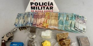 Operação da Polícia Militar em Patos de Minas Resulta na Apreensão de Drogas, Arma de Fogo e Dinheiro Operação da Polícia Militar em Patos de Minas Resulta na Apreensão de Drogas, Arma de Fogo e Dinheiro