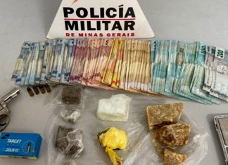 Operação da Polícia Militar em Patos de Minas Resulta na Apreensão de Drogas, Arma de Fogo e Dinheiro Operação da Polícia Militar em Patos de Minas Resulta na Apreensão de Drogas, Arma de Fogo e Dinheiro