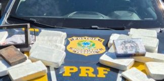 Passageiro de Ônibus É Detido na BR-365 com Cocaína Avaliada em Cerca de R$ 2 Milhões Passageiro de Ônibus É Detido na BR-365 com Cocaína Avaliada em Cerca de R$ 2 Milhões