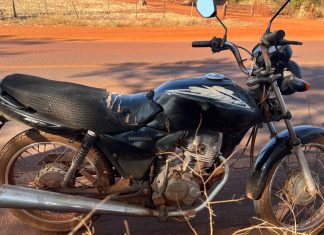 Polícia Rodoviária Recupera Motocicleta Furtada em Uberaba Durante Operação em Ipiaçu Polícia Rodoviária Recupera Motocicleta Furtada em Uberaba Durante Operação em Ipiaçu