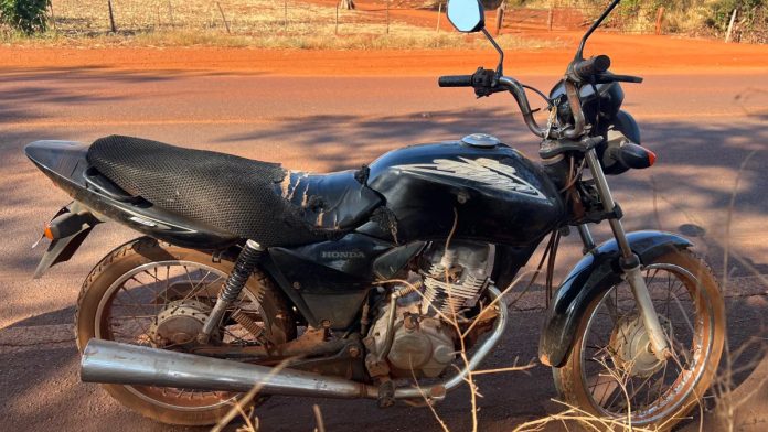 Polícia Rodoviária Recupera Motocicleta Furtada em Uberaba Durante Operação em Ipiaçu