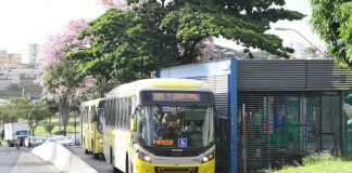 Tarifa de ônibus em Uberlândia terá aumento de 26,67%, passando para R$ 5,70 no sábado Tarifa de ônibus em Uberlândia terá aumento de 26,67%, passando para R$ 5,70 no sábado