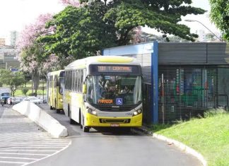 Tarifa de ônibus em Uberlândia terá aumento de 26,67%, passando para R$ 5,70 no sábado Tarifa de ônibus em Uberlândia terá aumento de 26,67%, passando para R$ 5,70 no sábado