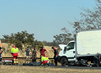 BR-050: Homem de 45 anos morre após acidente com caminhão parado BR-050: Homem de 45 anos morre após acidente com caminhão parado