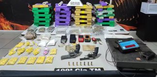 Casal usa pitbull para atacar policial durante tentativa de fuga em Uberlândia Casal usa pitbull para atacar policial durante tentativa de fuga em Uberlândia