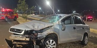 Jovem Morre em Uberlândia Após Acidente de Capotamento no Bairro Luizote IV Jovem Morre em Uberlândia Após Acidente de Capotamento no Bairro Luizote IV