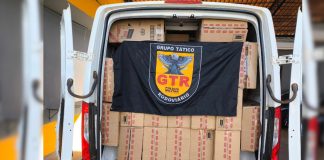 Polícia apreende homem com 900 mil cigarros ilegais em Patos de Minas Polícia apprehende homem com 900 mil cigarros ilegais em Patos de Minas