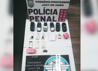 Presidiário em Uberlândia é flagrado com seis celulares no estômago Presidiário em Uberlândia é flagrado com seis celulares no estômago
