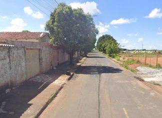 Tragédia em Uberlândia: Criança Perde a Vida Afogada em Piscina no Bairro São Jorge Tragédia em Uberlândia: Criança Perde a Vida Afogada em Piscina no Bairro São Jorge