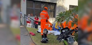 Tragédia em Uberlândia: Motociclista perde a vida após colisão com carro estacionado Tragédia em Uberlândia: Motociclista perde a vida após colisão com carro estacionado