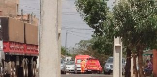 Ataque de Dois Pitbulls Deixa Casal Ferido em Patos de Minas Ataque de Dois Pitbulls Deixa Casal Ferido em Patos de Minas