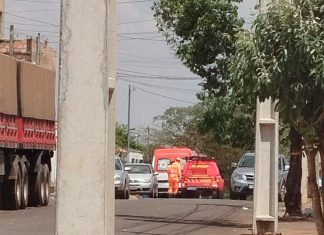 Ataque de Dois Pitbulls Deixa Casal Ferido em Patos de Minas Ataque de Dois Pitbulls Deixa Casal Ferido em Patos de Minas