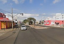 Homem Alvo de Disparos em Avenida Movimentada de Uberlândia Durante a Tarde Homem Alvo de Disparos em Avenida Movimentada de Uberlândia Durante a Tarde