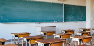 Professora de Uberlândia Suspensa por Atrasos, Faltas e Conflitos Ideológicos em Aula Professora de Uberlândia Suspensa por Atrasos, Faltas e Conflitos Ideológicos em Aula