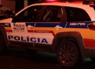 Síndico aplica multas e proíbe entrada de moradores em assembleia no condomínio de Uberlândia Síndico aplica multas e proíbe entrada de moradores em assembleia no condomínio de Uberlândia