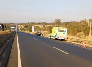 Tragédia em Araguari: Mulher Morre Atropelada e Motorista Foge sem Socorro Tragédia em Araguari: Mulher Morre Atropelada e Motorista Foge sem Socorro