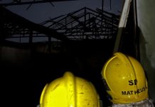 Uberlândia: Incêndio causa destruição em galpão comercial no bairro Chácaras Tubalina Uberlândia: Incêndio causa destruição em galpão comercial no bairro Chácaras Tubalina