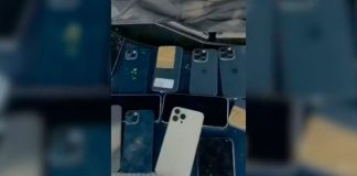 Polícia descobre R$ 150 mil em iPhones ocultos em carro e nas meias de motorista em MG Polícia descobre R$ 150 mil em iPhones ocultos em carro e nas meias de motorista em MG