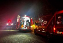 Acidente Grave em Uberaba: Caminhão Vira e Motorista é Resgatado Acidente Grave em Uberaba: Caminhão Vira e Motorista é Resgatado