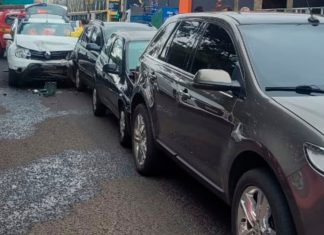 Acidente em Uberlândia: Engavetamento Feriu um Homem e Paralisou Tráfego Acidente em Uberlândia: Engavetamento Feriu um Homem e Paralisou Tráfego