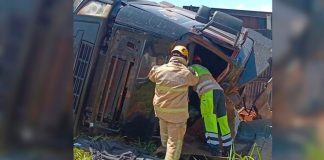 Acidente fatal no Triângulo: Caminhoneiro morre e dois feridos em grave batida Acidente fatal no Triângulo: Caminhoneiro morre e dois feridos em grave batida