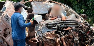 Acidente na MGC-154: Caminhonete Causa Colisão e Motorista Sofre Ferimentos Graves Acidente na MGC-154: Caminhonete Causa Colisão e Motorista Sofre Ferimentos Graves